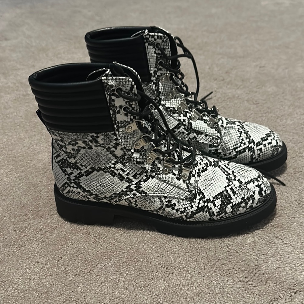 Size 8 black and white snake skin booties. Only been worn once.